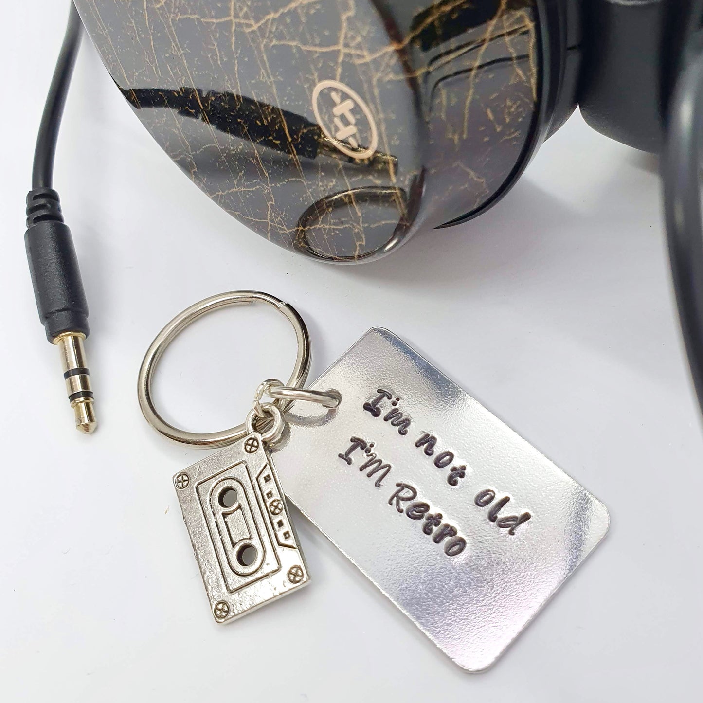 'I'm not old, I'm retro' keyring
