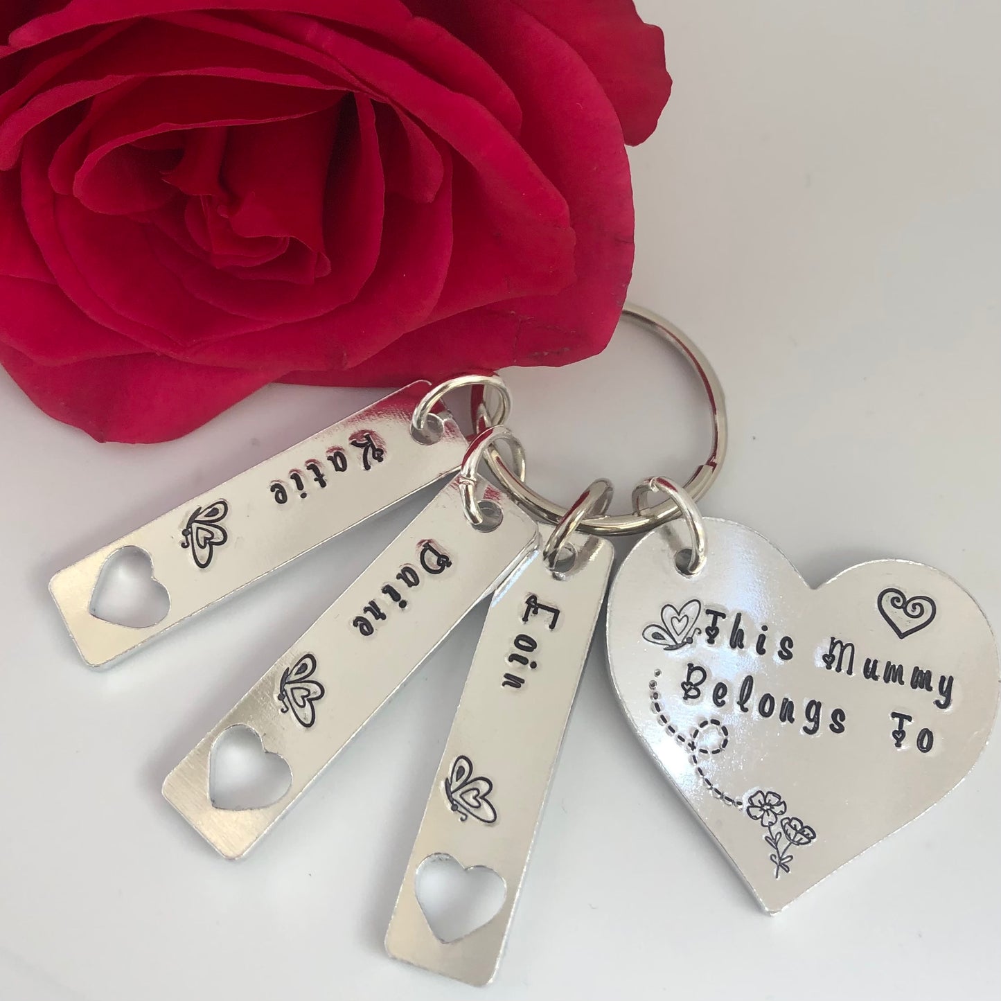 This Mummy / Mum belongs to... keyring