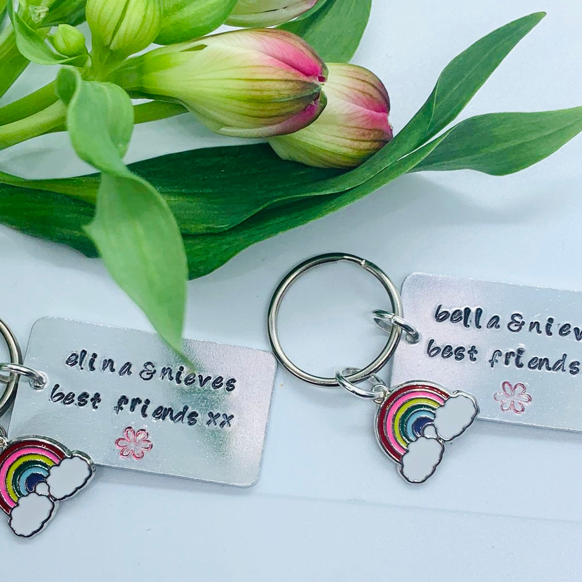 Personalised message keyring with charm